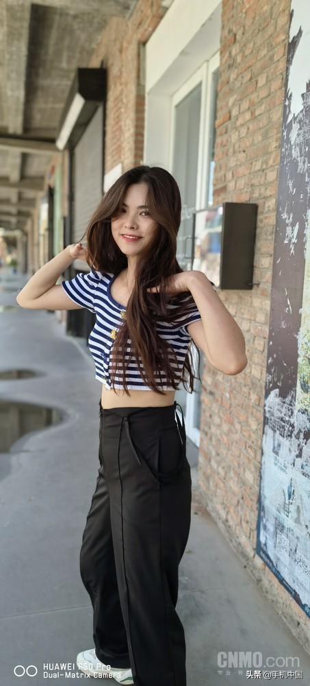 华为P50 Pro评测:渺小如我 也曾被它装饰过自己的梦